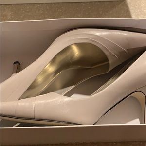 Bakers pumps with box